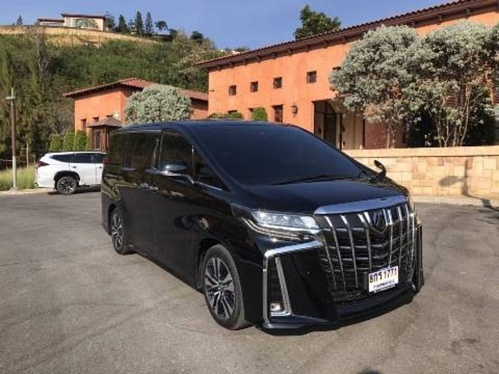 ALPHARD LUXURY