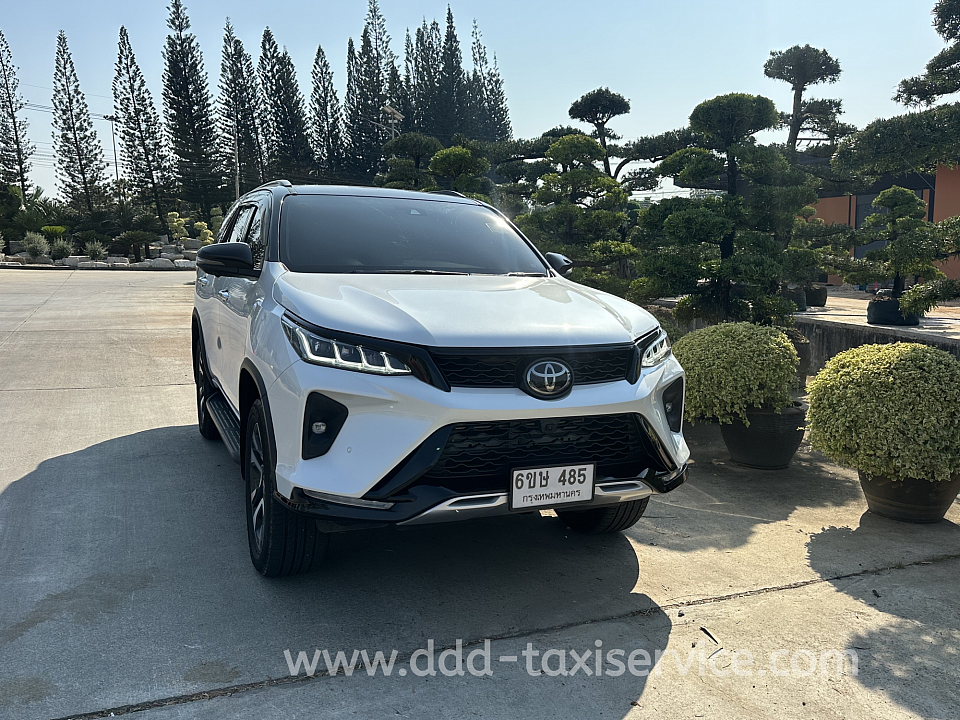 Taxi from Maha Sarakham to Bangkok.